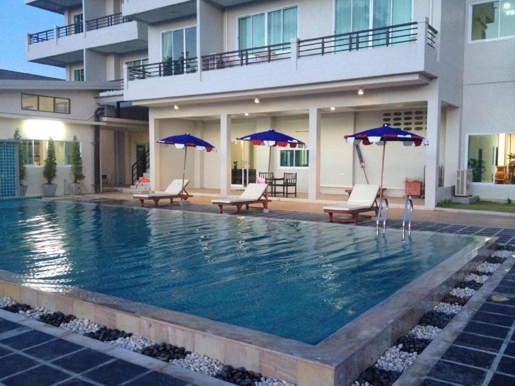 Sea Mountain Khanom Hotel Екстер'єр фото