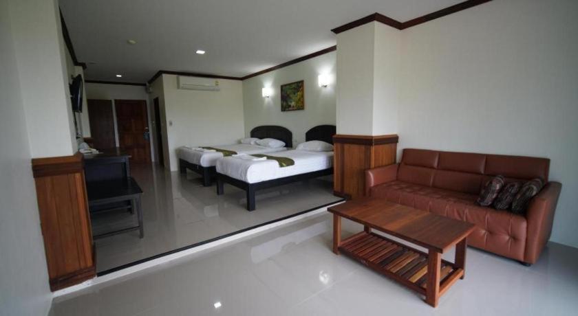 Sea Mountain Khanom Hotel Екстер'єр фото